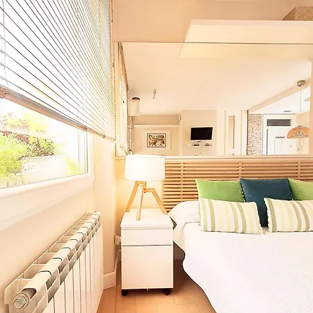 Apartasuite Centro Historico Atico Tranquilo Y Luminoso En El Corazon De Lägenhet Granada